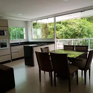 Sc 200 Metros Da Praia Bombinhas